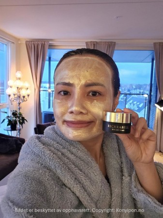 Richrabell Exowhite Golden Mask